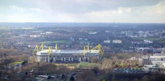 Kantersieg einer Kapitalgesellschaft gegen eine andere in einem nach einer Kapitalgesellschaft benannten Stadion