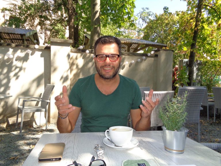 „Schon immer wollte ich der Musik dienen“ – Der griechische Komponist Aristides Strongylis lebt seit 20 Jahren in Leipzig