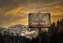 Kredithaie vor Wien? – Lohnarbeiter der Fitch Ratings Corporation setzten den Ausblick für die Republik Österreich auf „negativ“