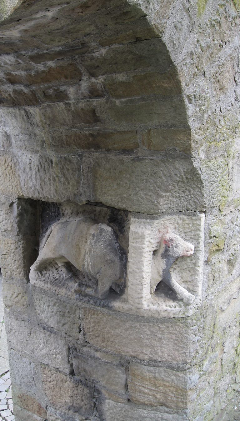 Kommentar: Trottel und die Tätigkeitstheorie oder Trump wünscht die Kapitulation des Iran – Leichter geht ein Kamel durch ein Nadelöhr!