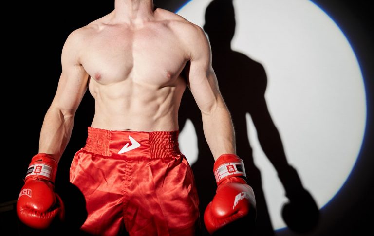 Zwei russische Boxer kämpfen in Riad zum ersten Mal um die Weltmeisterschaft im Halbschwergewicht