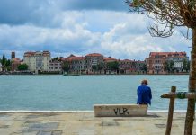 Erbarmungslos dem Tod ausgeliefert – Das Schicksal der Älteren, die arbeiten müssen, weil die Rente nicht zum Leben reicht