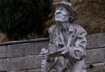 Betteln statt kritisieren – Gibt sich Gerald Mertens, Kuratoriumsvorsitzender der Deutschen Orchester-Stiftung, der Lächerlichkeit preis? Und wenn ja, warum?