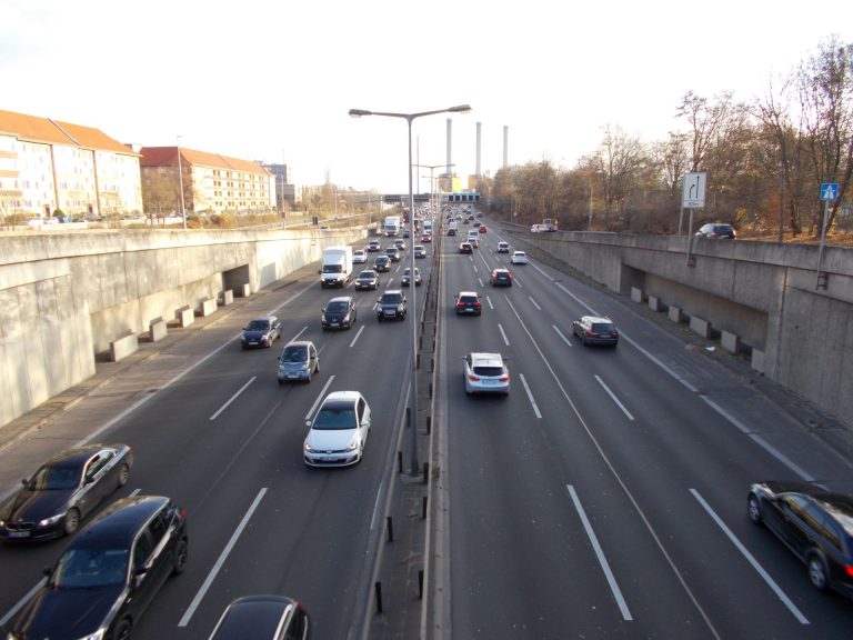 Wer sabotiert die Berliner Stadtautobahn?