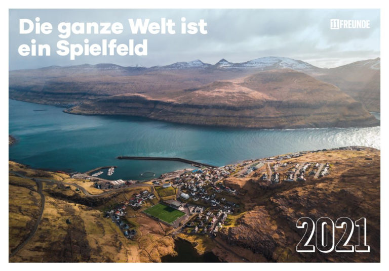 „Auf einer grünen Wiese, zwei Tore aufgestellt…“ – Zum 2021er Elf-Freunde-Kalender „Die ganze Welt ist ein Spielfeld“