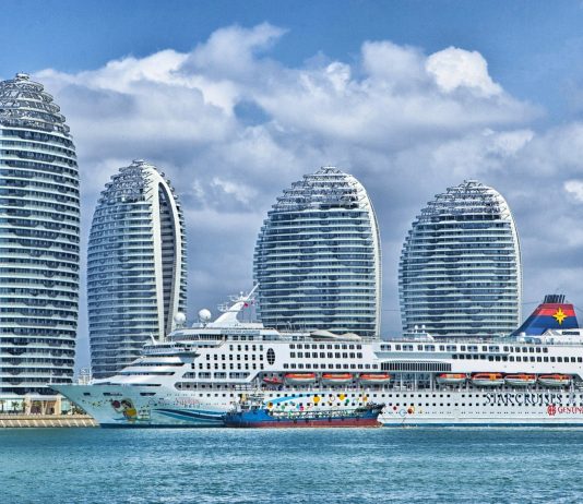 Dmitri Medwedew: Tourismus zwischen Rußland und China wächst sprunghaft an