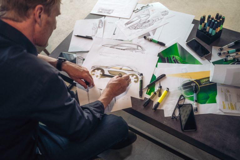 Mark Adams: „Mutig und klar – das Opel-Design der Zukunft“