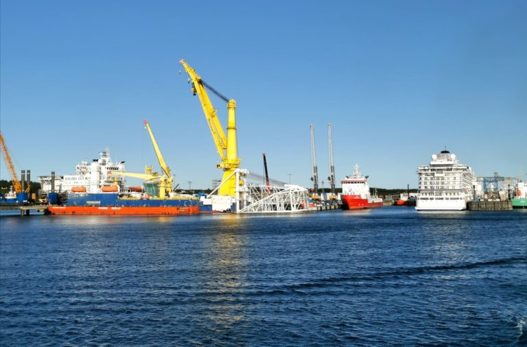 Wieviele Milliarden Euro Schadensersatzforderungen werden durch die Handlungen der Scholz-Habeck-Lindner-Regierung auf die Deutschen u.a. in der BRD zukommen?