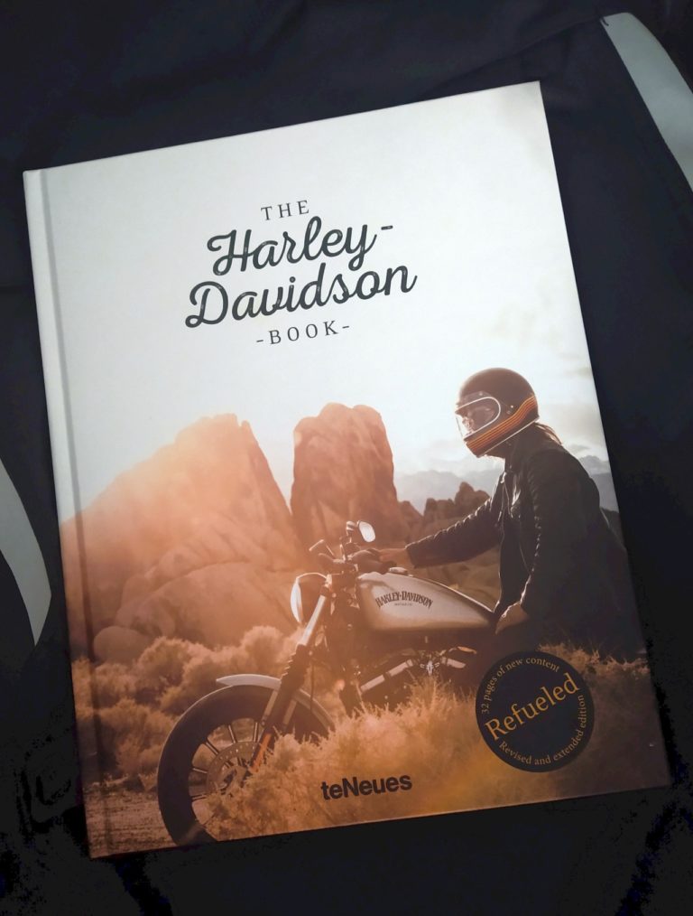 Eine Huldigung der Harley – Zum „The Harley-Davidson Book – Refueled“ von Dirk Mangartz, Sven Wedemeyer und Philipp Wente