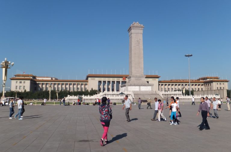 Paroli aus Peking – VSA sollen mit Vasallenstaaten Verantwortung für Ukraine-Krise übernehmen