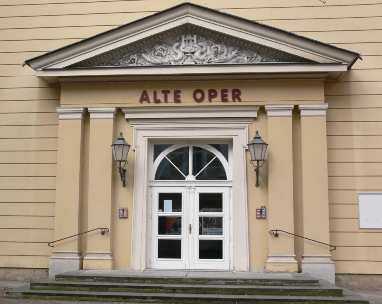 Kommentar: „Ostrock meets Classic“ verschoben wegen Totalitarimus in der BRD?