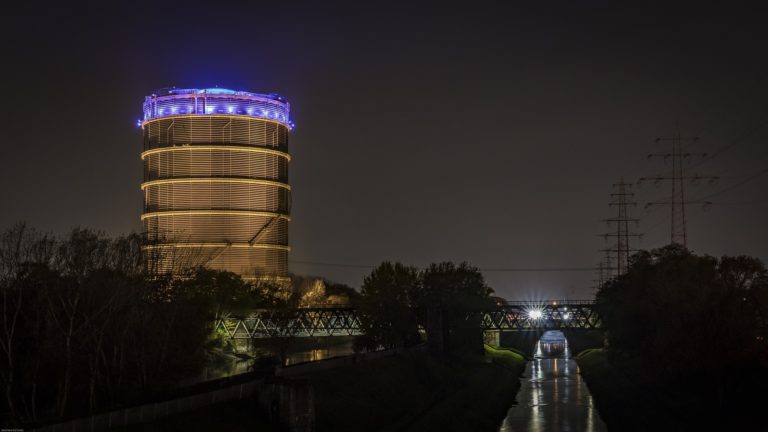 Die BRD wird weiter runterregiert und runtergewirtschaftet – Die Füllstande der Gasspeicher fallen, die „Gasspeicherfüllstände“ befinden sich „auf einem historischen Tief“, und die Preise steigen
