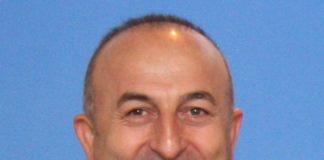 Kommentar: Während die Deutschen weiter für dumm verkauft werden wissen Millionen Türken: Hinter dem mehrjährigen Krieg der Faschisten in der Ukraine stecken die VSA mit dem VK im Beiboot