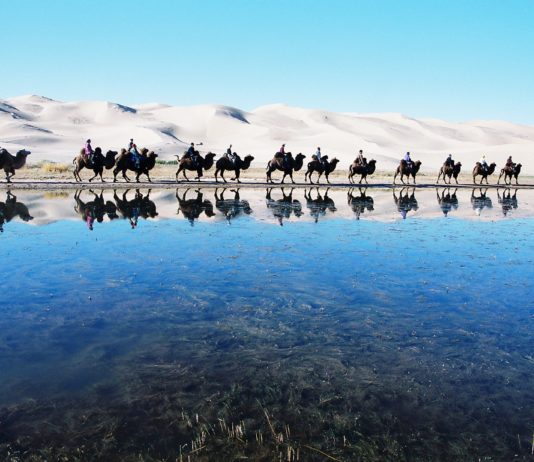 „Singende Sanddünen“ – Serie: Abenteuer Mongolei – Mit Nomaden durch die Wüste Gobi (Teil 6/7)