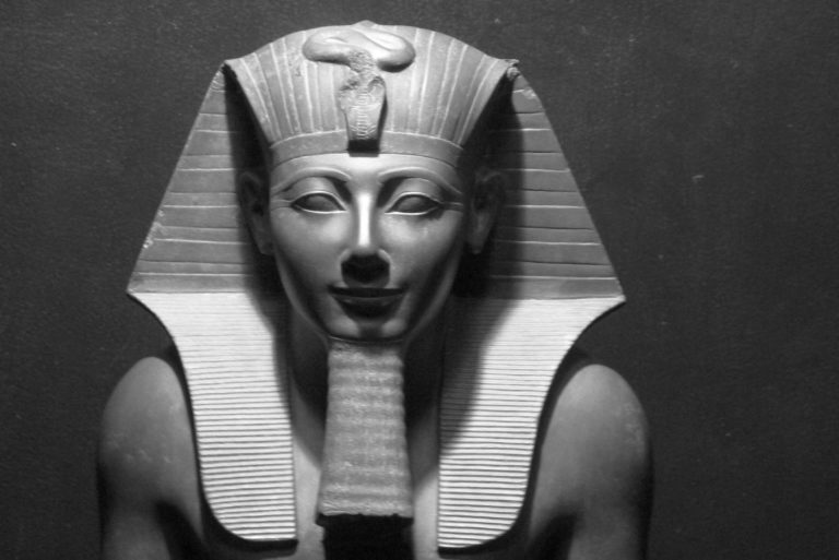 Geste anrührender Zärtlichkeit – Serie: Kunst- und Naturschätze in Ägypten (Teil 5/8)