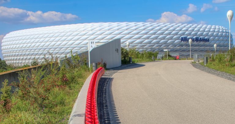 Und raus bist Du – Die 1. Mannschaft des Sport-Clubs aus Freiburg gewinnt im Kaiserklo in München