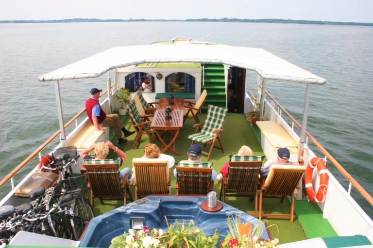 „Liberté“ oder Kaffee? – Zwischen nostalgischem Charme und moderner Bequemlichkeit