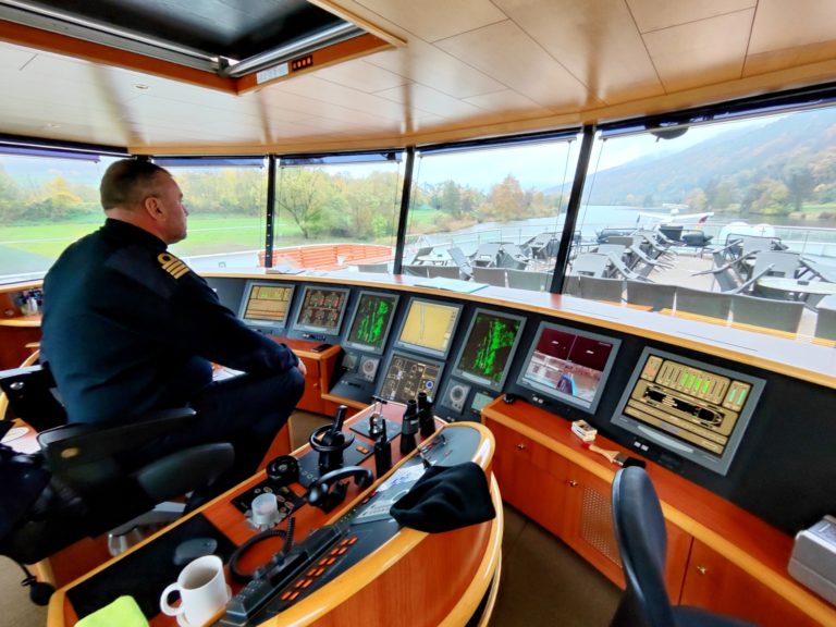 Fotoreportage: Highlights einer Flusskreuzfahrt – Mit MS Viva Tiara auf dem Main (Miltenberg, 19.11.2022)