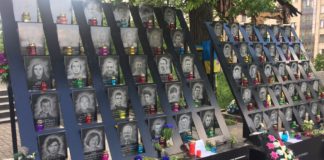 Zwei Kriegspräsidenten ehren Faschisten in Kiew