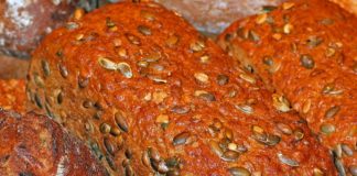 Kommentar: Olivgrüner Messermann? – Ein Umvolker, Faschistenförderer und Kriegstreiber und das „Brot des Jahres 2023“ der BRD