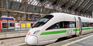 Messer und Männer, Täfelchen und Tafeln oder „Lieblingsgast-Schokolade“ für die 1. Klasse der Deutschen (Staats-)Bahn