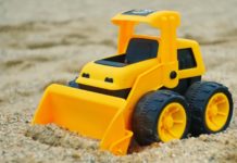 Finanzminister der VSA erörtert mit Faschisten in Kiew Abkommen über Bodenschätze