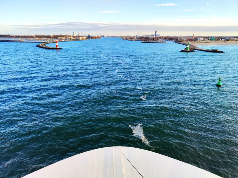 Dokumentation der Erklärung der Gesellschaft zur Rechtlichen und Humanitären Unterstützung (GRH) e.V. – NATO-Hauptquartier in Rostock – Verletzung des Völkerrechts