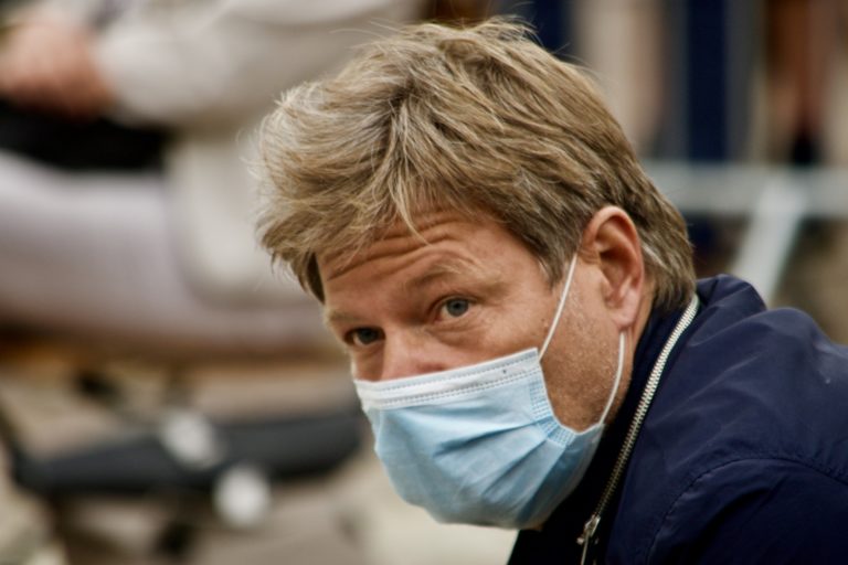 Glosse: Wirtschaftswachstum im Vasallenstaat BRD? Fällt auch 2025 aus oder Habeck, Habeck, hahaha!