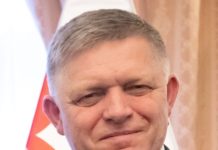 Gericht in Banská Bystrica, Slowakische Republik, verhängt 21 Jahre Haft für den Angreifer des slowakischen Ministerpräsidenten Robert Fico