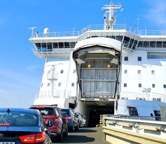 Neu: Linienverkehr mit Finnlines von Swinemünde nach Malmö – An Bord der RoPax-Fähre „Finnfellow“ oder „Minikreuzfahrt“ auf der Ostsee