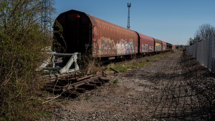 Ein Abstellgleis in Erfurth. Quelle: Pixabay, Foto: Fabian Koehler