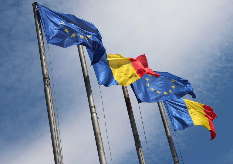 Die EU will Demokratie liefern – aber im Paket ist am Ende immer Wahlbetrug