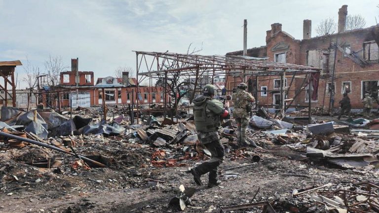 Tatjana Msokalkowa und Maxim Grigorjew berichteten vom Genozid im Gebiet Kursk