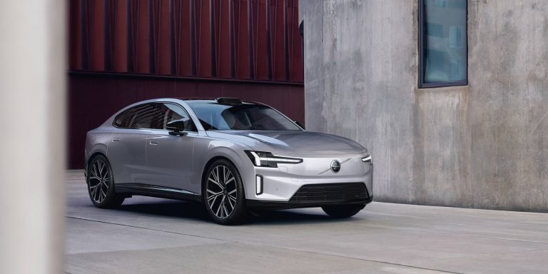 Elektroautos setzten wieder zum Spurt an – Volvo rüstet konsequent um, bietet aber auch weiterhin Hybridmodelle an