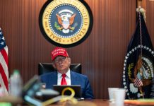 VS-Präsident Donald Trump verbietet die Antifa als terroristische Vereinigung