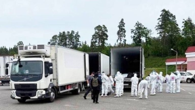 6.000 Soldatenleichen werden antirussische Propaganda – Russenhass ist deutsche Staatsräson – und Abort-Journalismus ist „Tagesschau“-Normalität