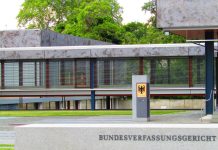 Das Verfassungsgericht und die Aufnahmeerklärung: Die seltsamen Pfade des zweiten Senats