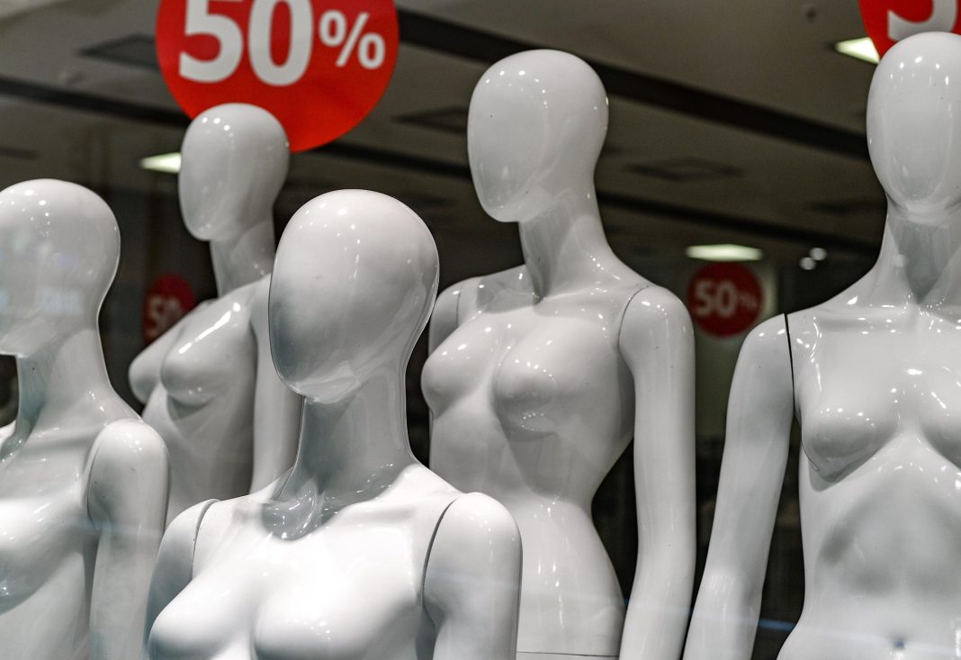 Schaufensterpuppen. Quelle: Pixabay, Foto: wal_172619