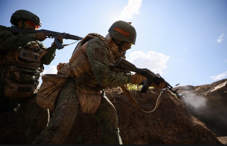 Eine Stimme der Einsicht, aber keine Besserung der Lage – Ukrofaschisten verlieren Krasnoarmeisk und Dimitrow