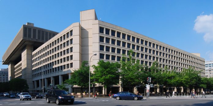 Das J. Edgar Hoover FBI Building in Washington, D.C., Sitzt des FBI. Foto: cisko66, CC BY 3.0