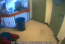 Video aus dem Metropolitan Correctional Center genannten Gefängnis in der Migrantenmetropole New York mit „fehlender Minute“ im Fall Epstein – Neues Video, neue Fragen