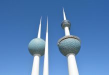 Zwei Kraftwerke in Kuwait bei iranischem Angriff beschädigt – Energieministerium