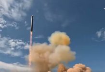 Moderne Interkontinentalrakete vom Typ Sarmat in der RF getestet und für gut befunden