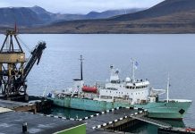 Piraterie – Anwälte bereiten Klage gegen das Königreich Norwegen wegen der Beschlagnahmung eines russischen Schiffes in Spitzbergen vor