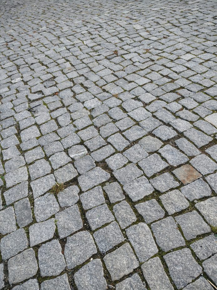 Spur der Steine. © Münzenberg Medien, Foto / BU: Stefan Pribnow, Ort und Datum der Aufnahme: Berlin, 2.9.2026